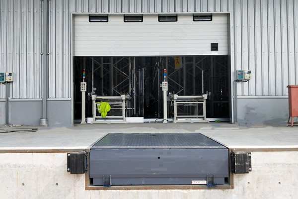 装卸货平台 装卸货平台